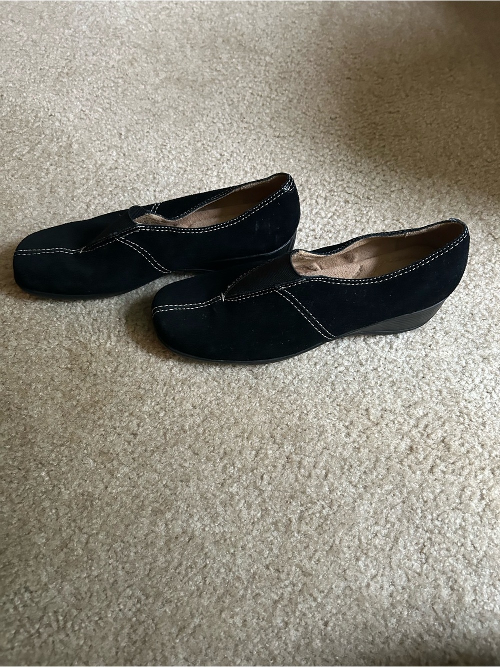 Easy Spirit Black Suede Slip-On Loafers